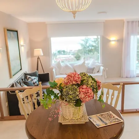 Alex Luxury Apartment PalaiónTsiflíkion