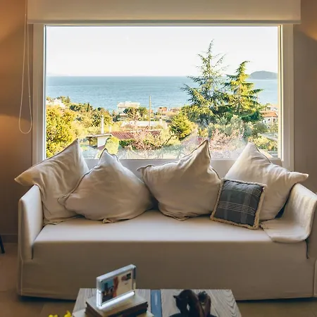 Alex Luxury Apartment *
